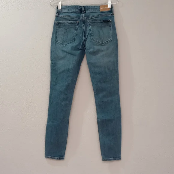 Calvin Klen Jeans | 26/30 Soft Skinny Jeans - Picture 2 of 14